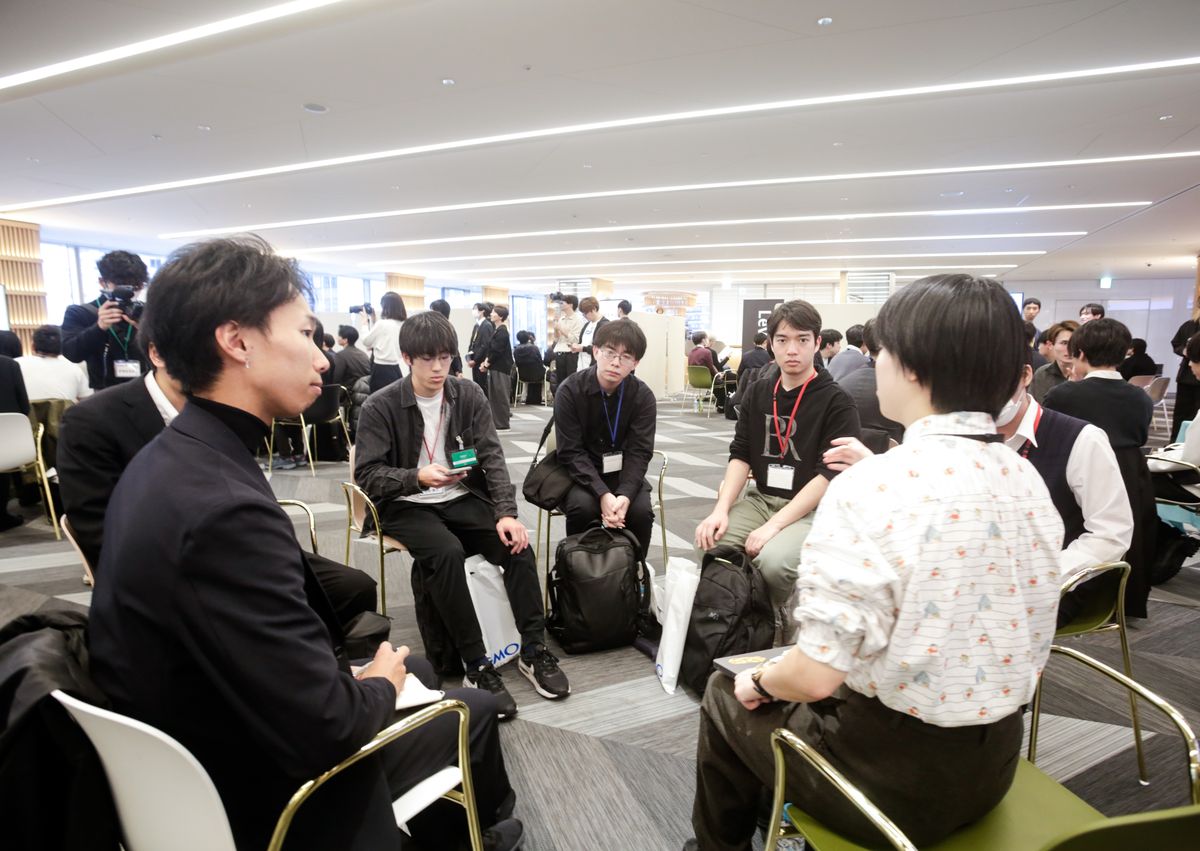 内定者に直接相談